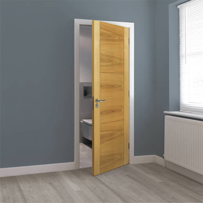 JB Kind Mistral Pre-Finished Oak 3-Panels Internal Door